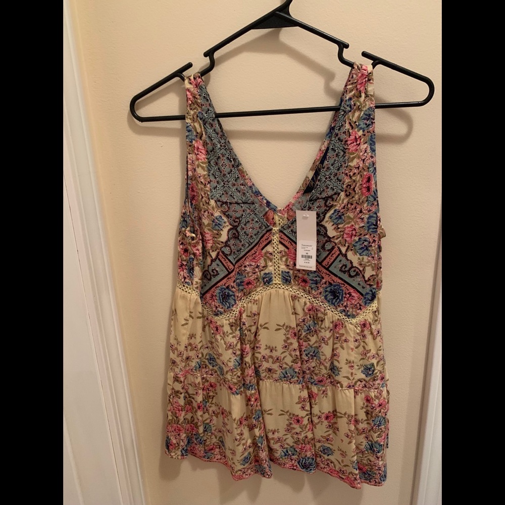 NWT Francesca’s tank!